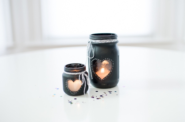 DIY Chalkboard Mason Jar Candle Centerpiece
